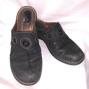 Clarks Artisan Women's Black Leather Suede￼ Clogs Mule Slip On 31270 9M